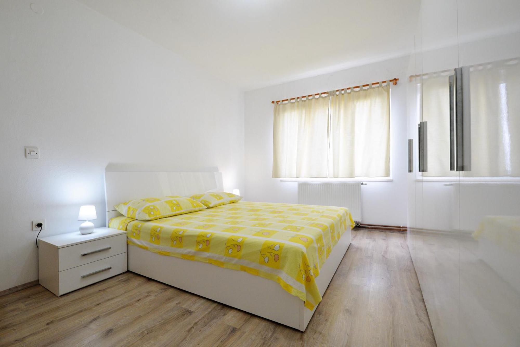 Apartments Goranka 2 Murter Exterior photo